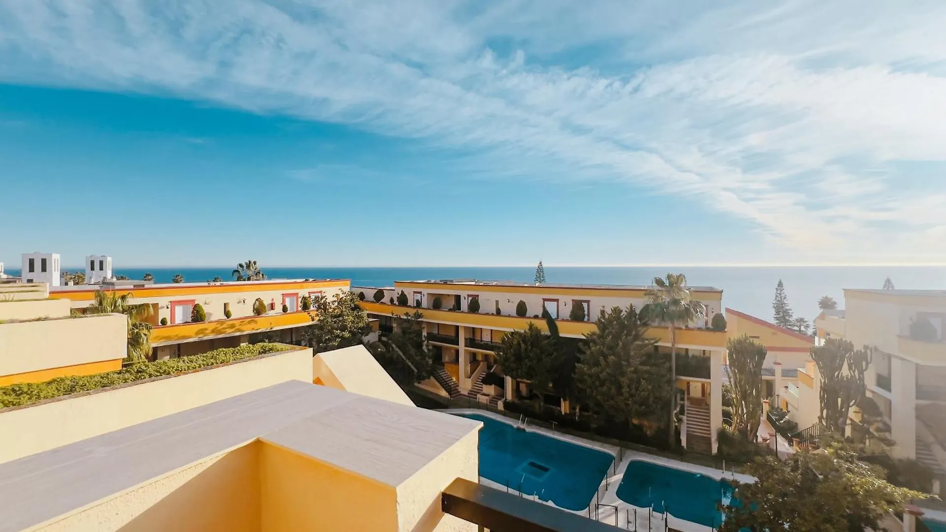 Oleholidays 345 Romana Playa Atico Vistas Al Mar Apartment Marbella